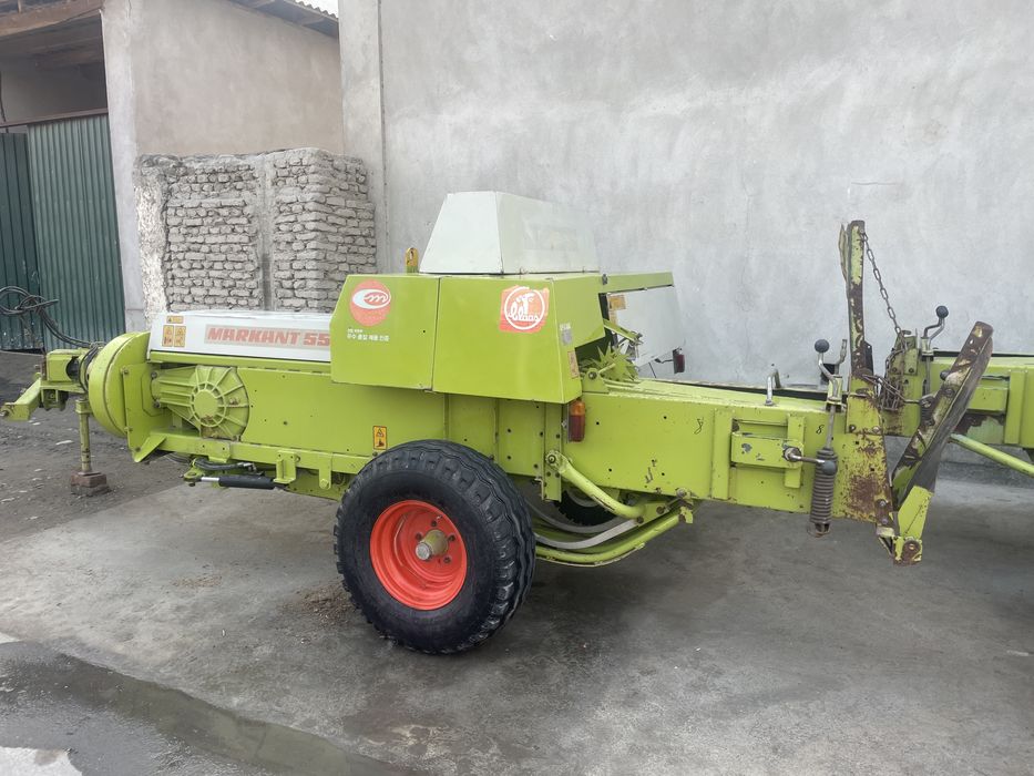 Claas markant 55