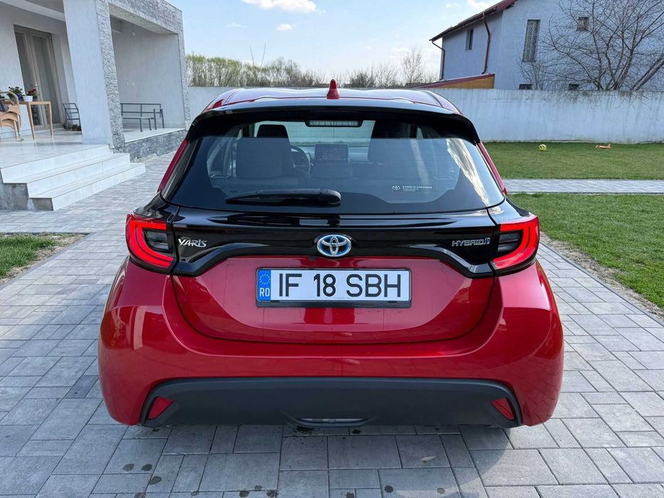 Toyota Yaris Hybrid 2022  / Full LED / Camera / Impecabil / Istoric / GARANTIE