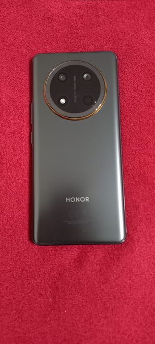 Продаю Honor x9c срочно