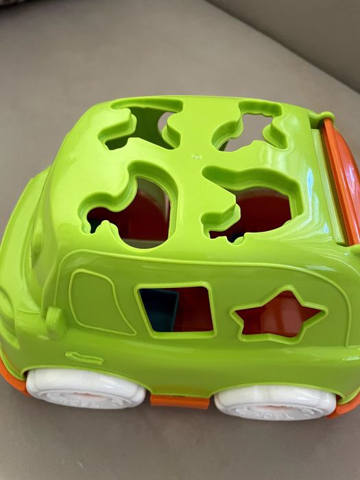 Пъзели и други образователни играчки