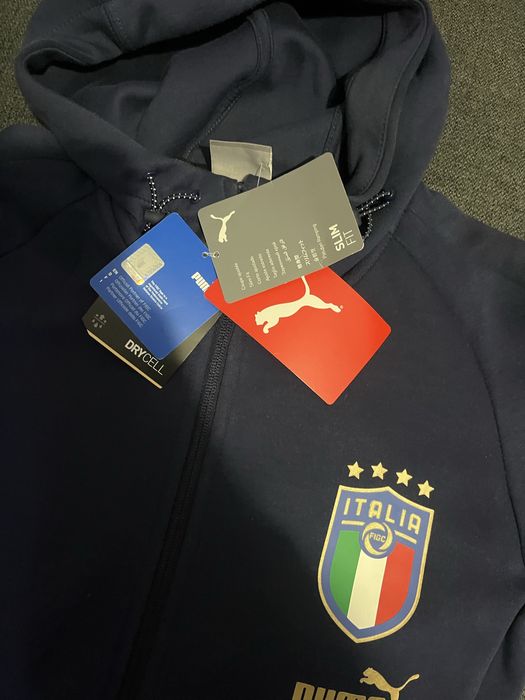 ново горнище Пума Италия. Puma Italy