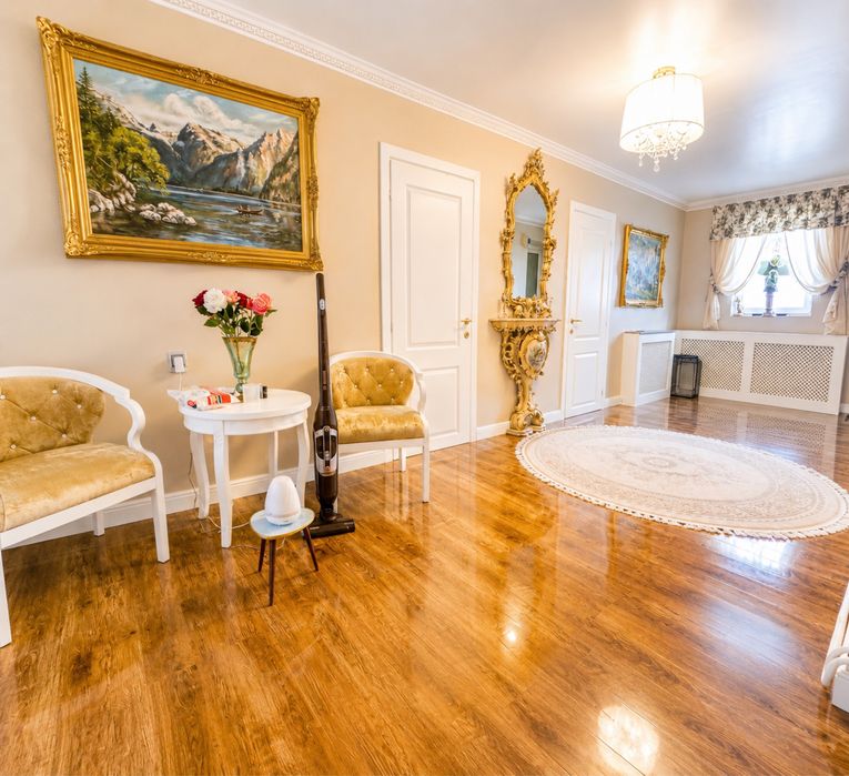 Casă premium de vânzare în Piatra Neamț – aproape de centru