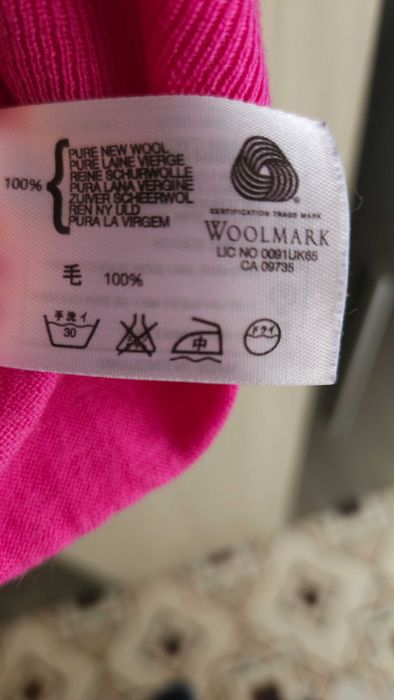 Дамски блузи по 4 евро