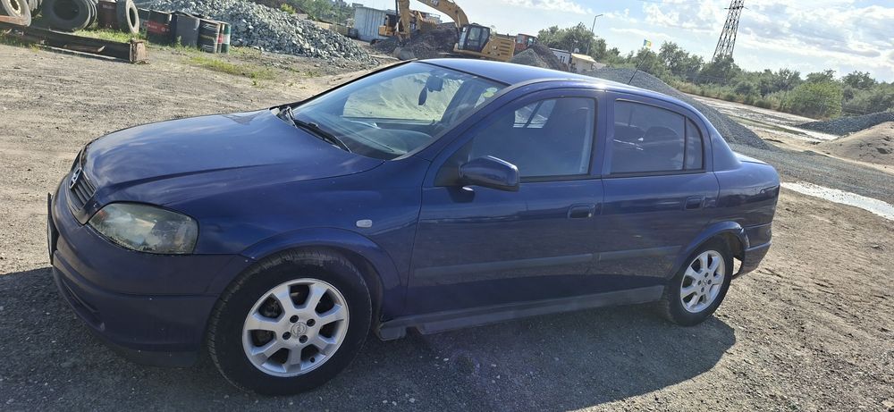 OPEL Astra 2008