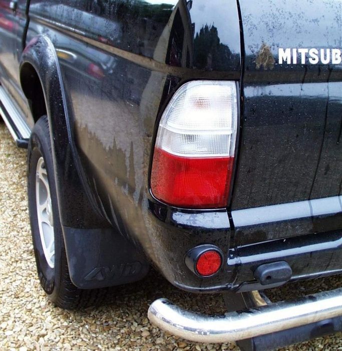 Lampa stop Mitsubishi L200 semnalizare spate - Model 1996-2006