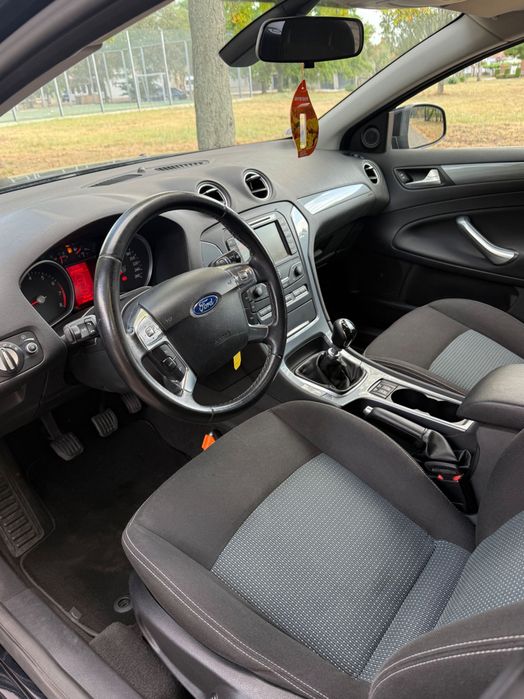 Ford Mondeo 1.6 EcoBoost 2011