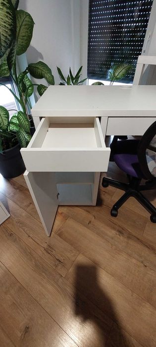 birou ikea copii cu scaun inclus