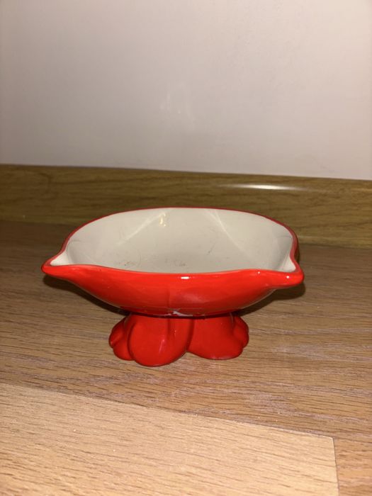 Миска для котов