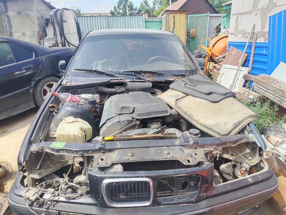 Продам по запчастям е36