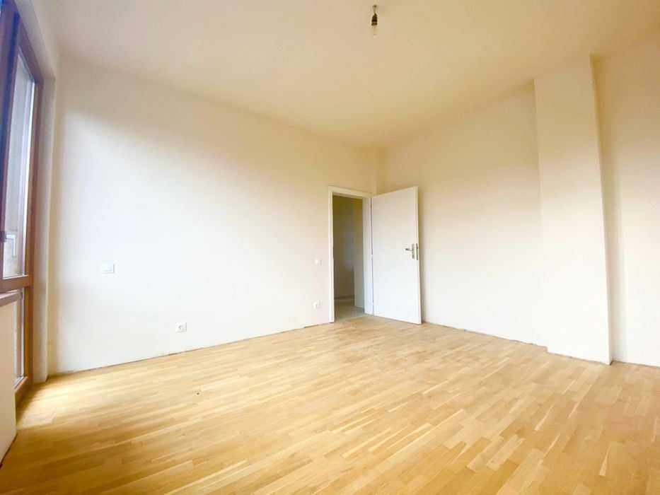 Продава се Тристаен апартамент в София, Изток - 180 кв.м за 1278 €/кв.м - Снимка #6