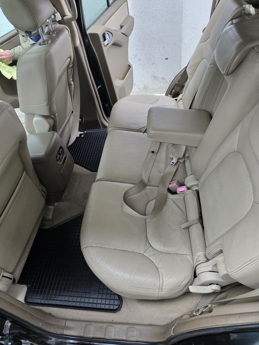 Nissan Pathfinder 2.5D automata