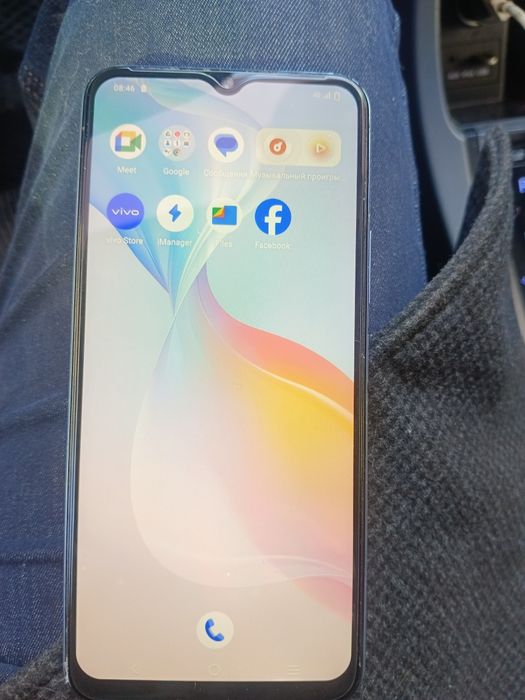 Продам смартфон виво Y33