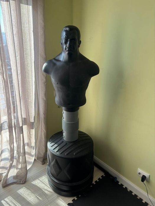 Manechin de antrenament