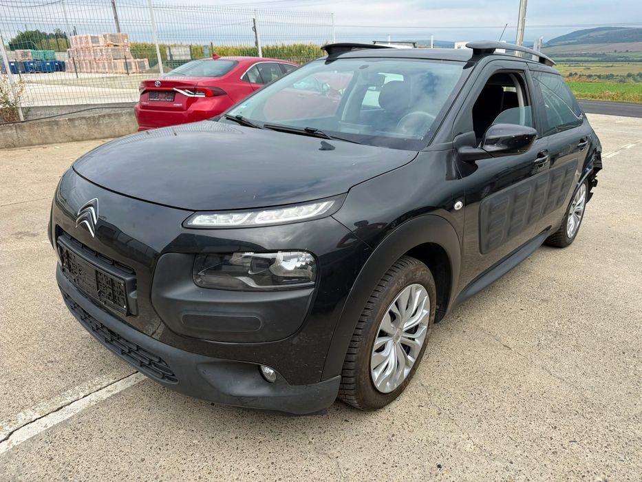 Dezmembrez Citroen c4 Cactus 2016 NEGRU OBSIDIAN - EXL 1.2 benzina HM01 volan stanga 100.000 km