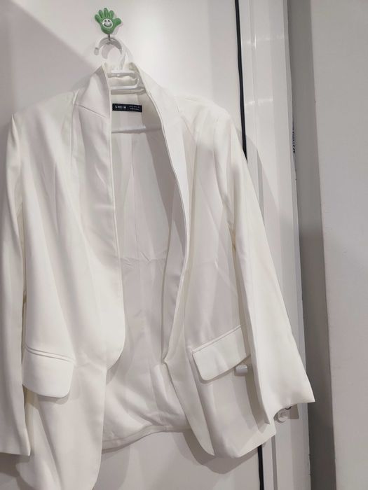 Дамско официално сако