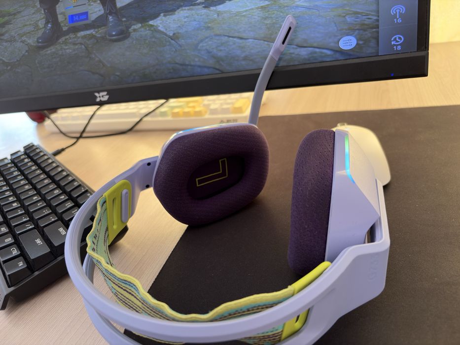 Наушники игровые Logitech G733