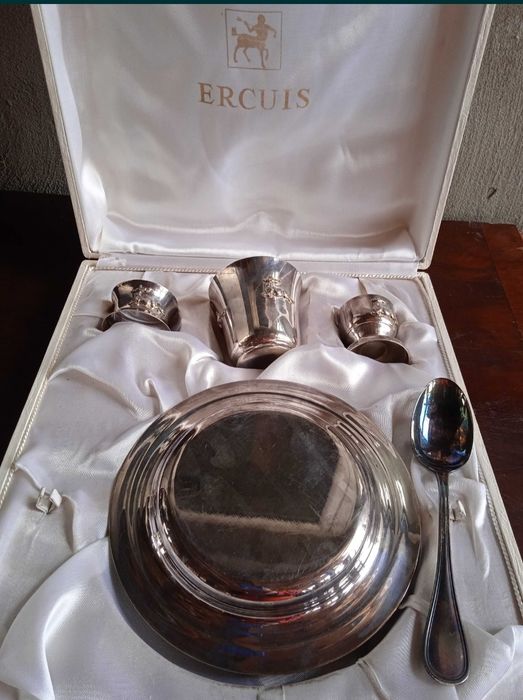Посребрени прибори Ercuis