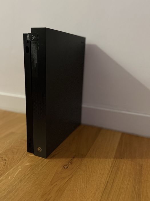 Consola Gaming Xbox One X - Scorpio Exition || 4K + 1TB stocare