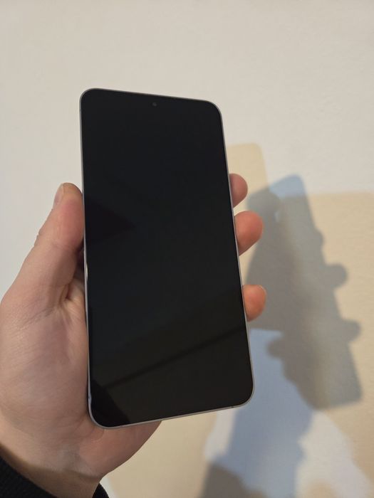 Vând Samsung Galaxy S25 FE