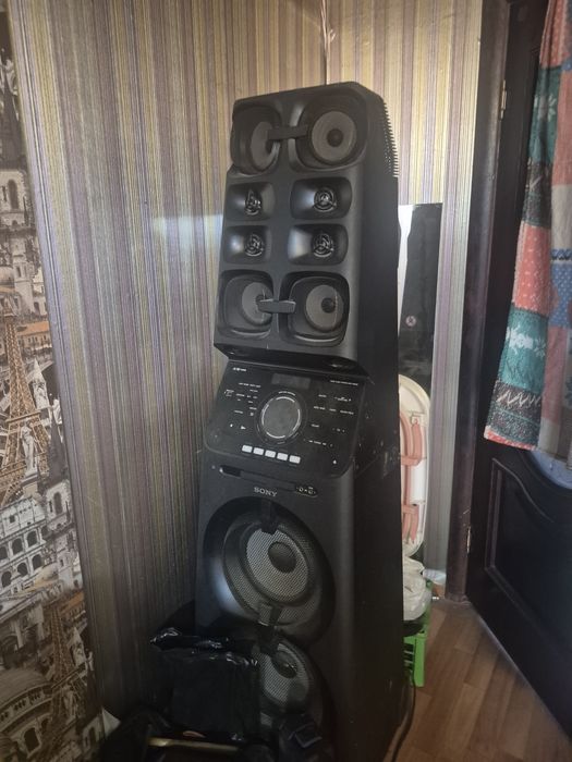 Музыкальная колонка sony