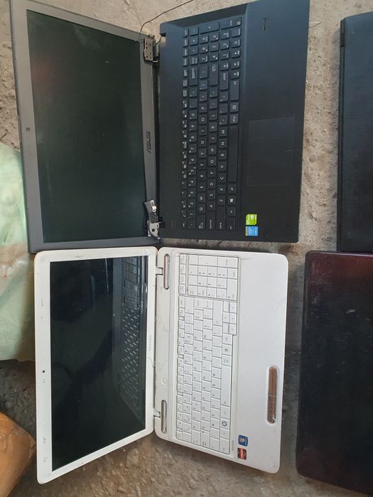 Laptopuri de piese
