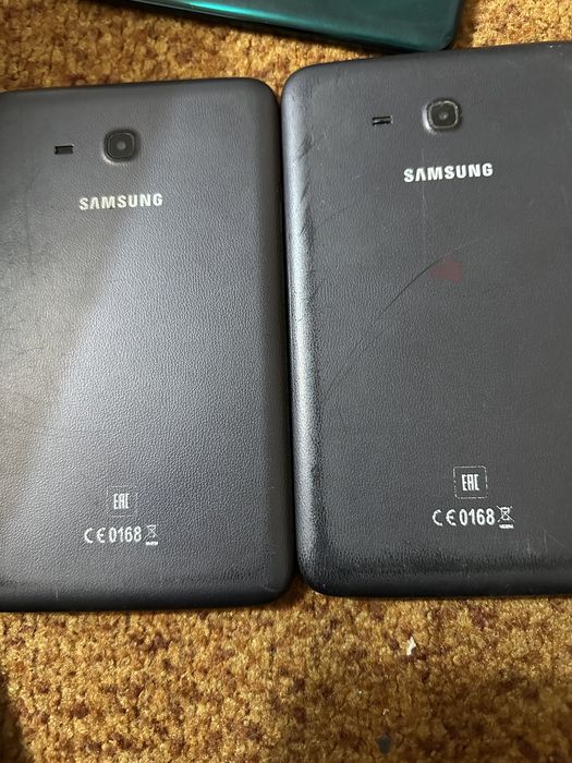 Samsung планшет