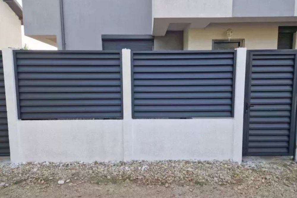 Executam garduri și porți la comanda clientului