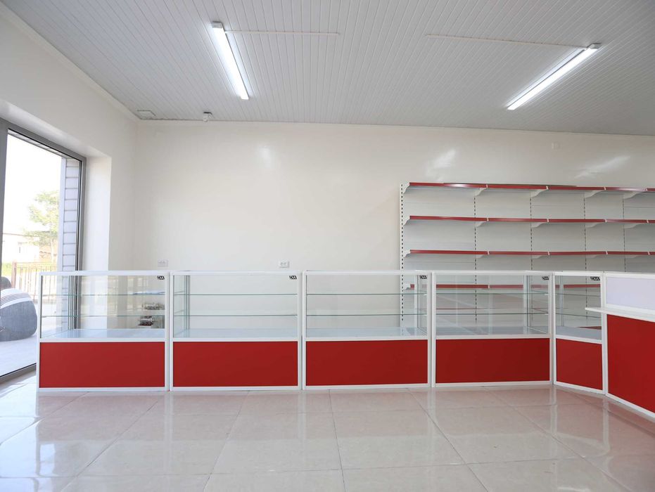 Oynaly prilavkalar, Акция, savdo uskunalari vitrinalar stellajlar