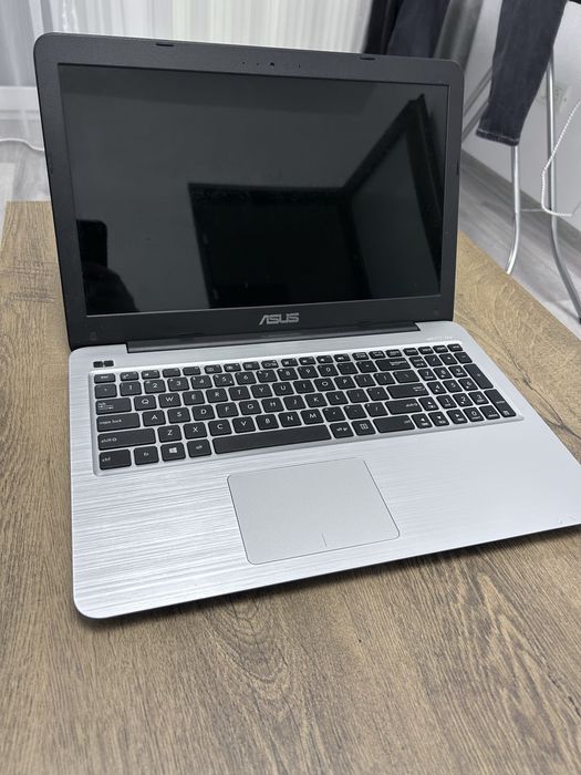 Laptop Asus X556UQ-XX453D / Intel I7-7500U / 8 GB RAM