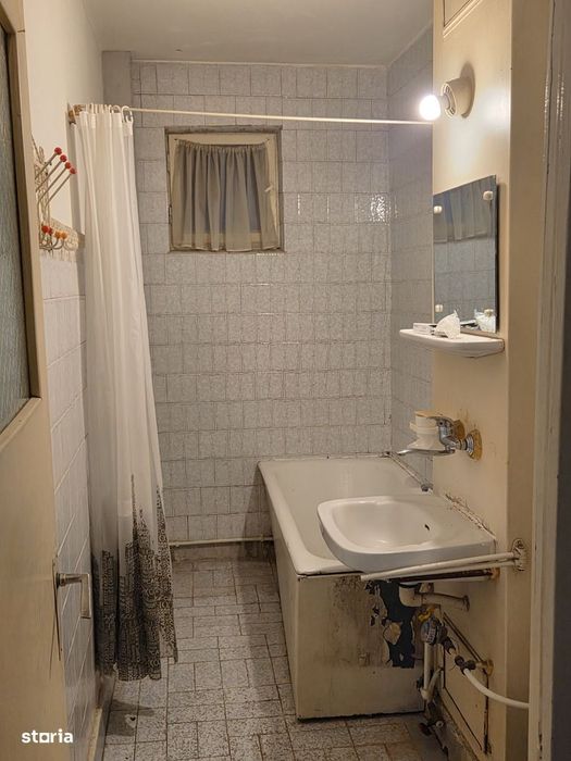 Apartament 2 camere Micro20 et3/4 ,centrala ,2 Balcoane