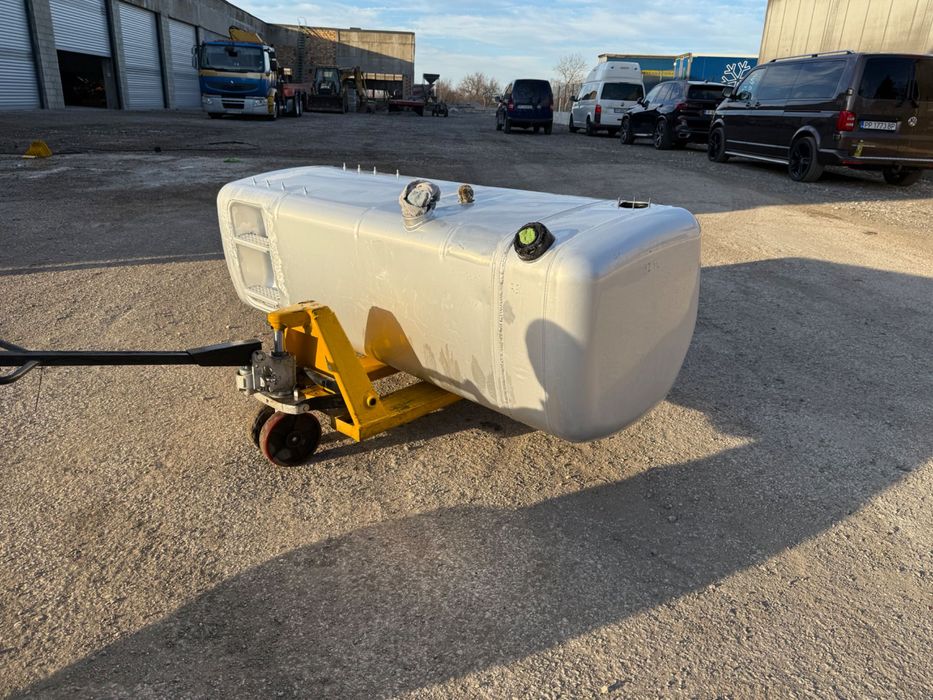 Резервоар за Мерцедес актрос MP4