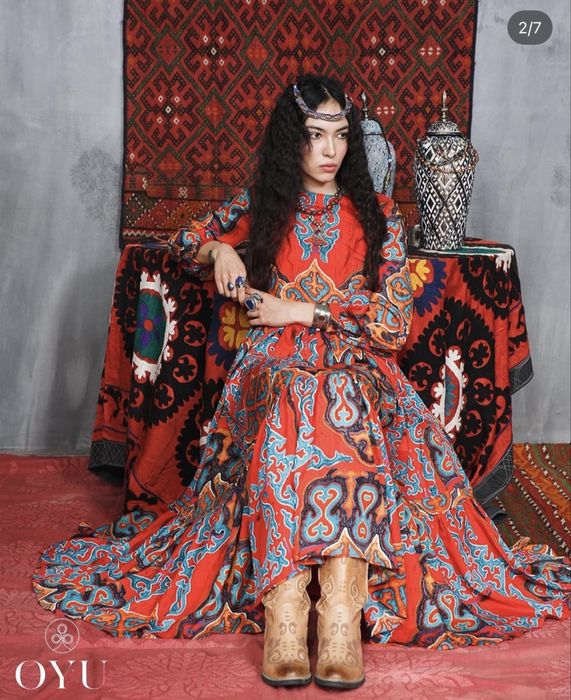 Oyu бренд платья