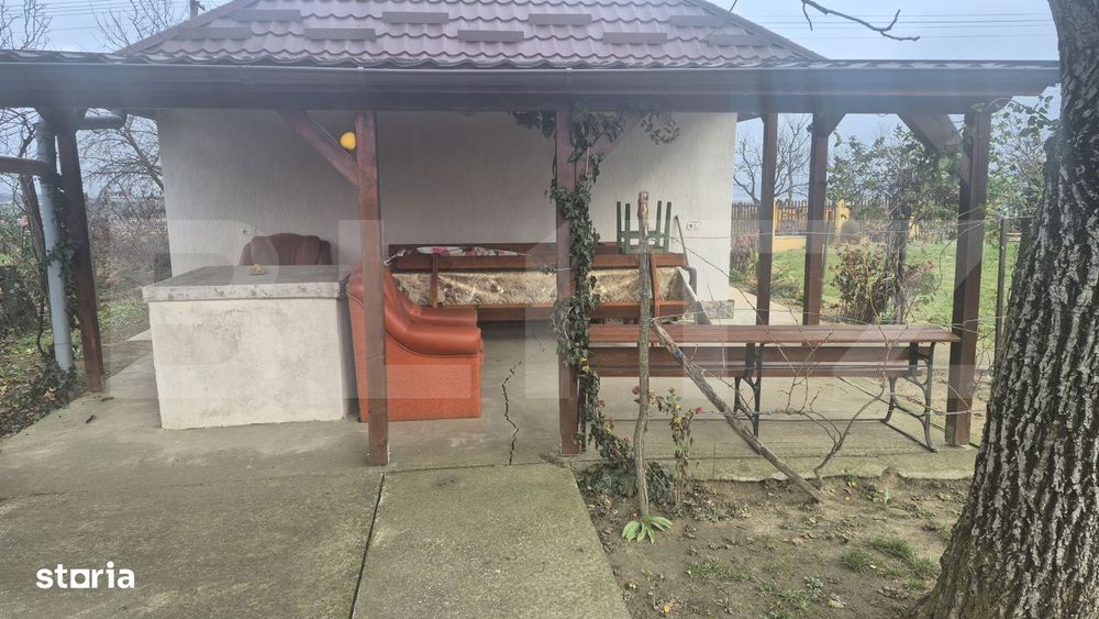 Casa cu 2 camere, 65 mp, teren 2910 mp, in Viile Satu Mare