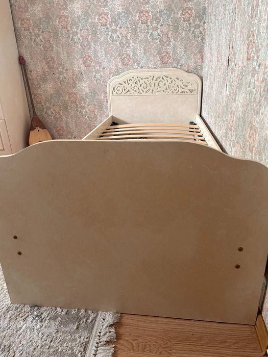 Продам мебель для спальни