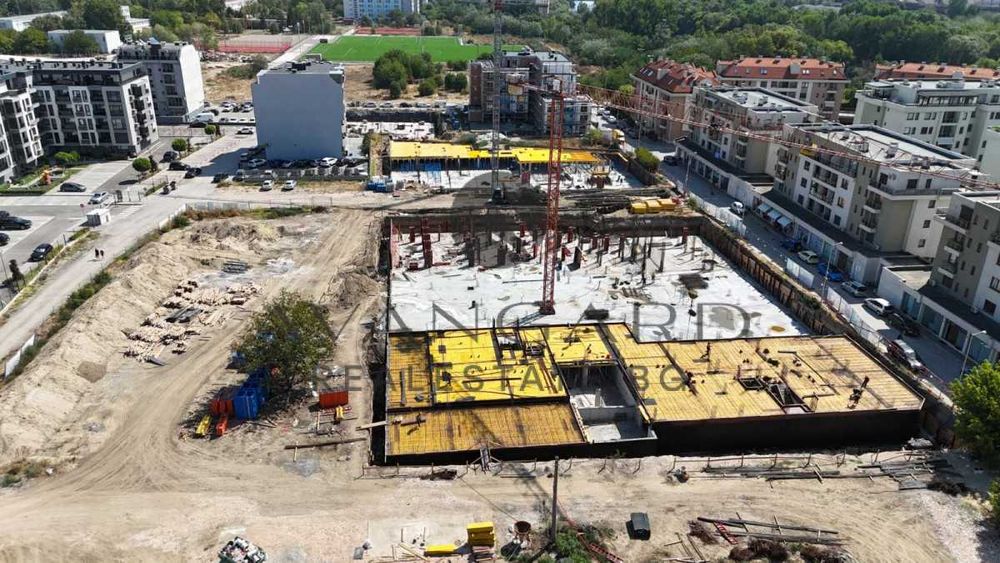 Продава се Тристаен апартамент в Пловдив, Кършияка - 114 кв.м за 1117 €/кв.м - Снимка #3