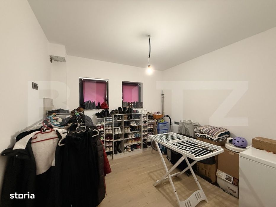 Apartament 4 camere, 112.05 mp, 2 niveluri, curte, loc de parcare, Ult