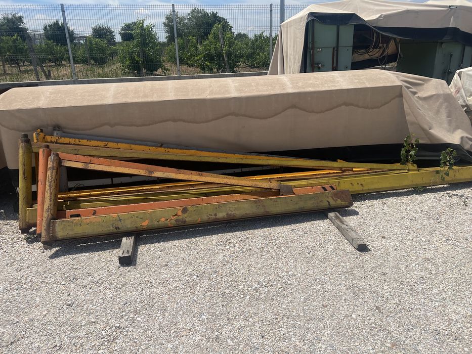 Конзолен кран с верижен телфер 0.5т/1т/500кг/1000кг