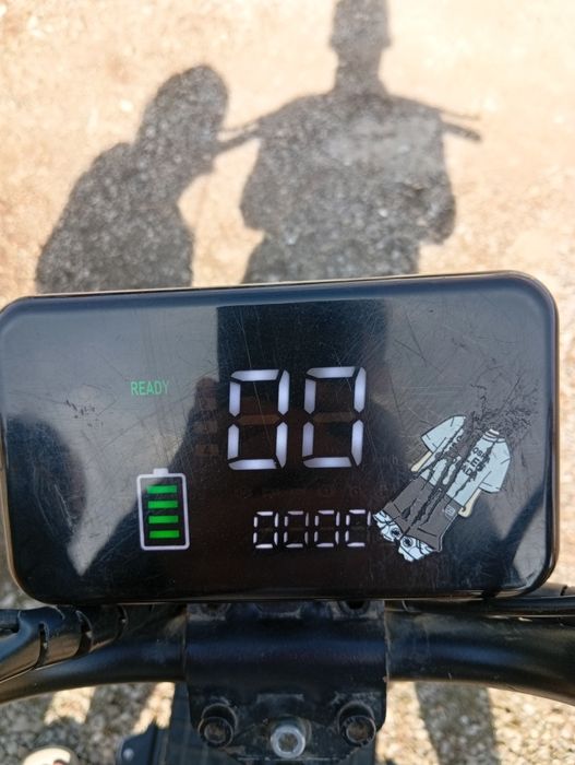 Скутер Jorghatai.