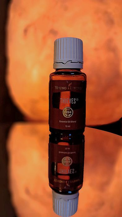 Ulei Esential Young Living, Thieves Blend 15 ml