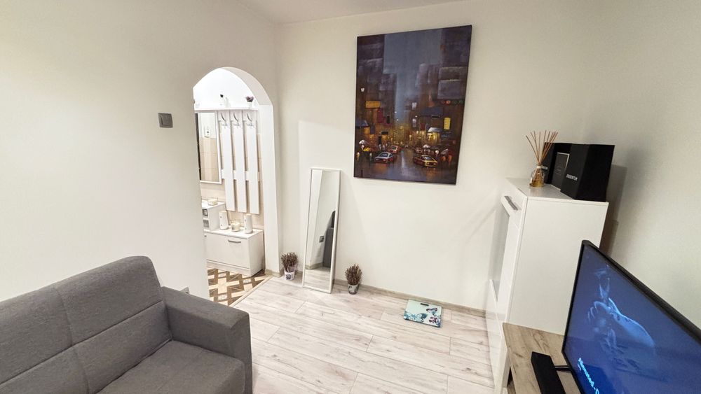 Apartament două camere vest