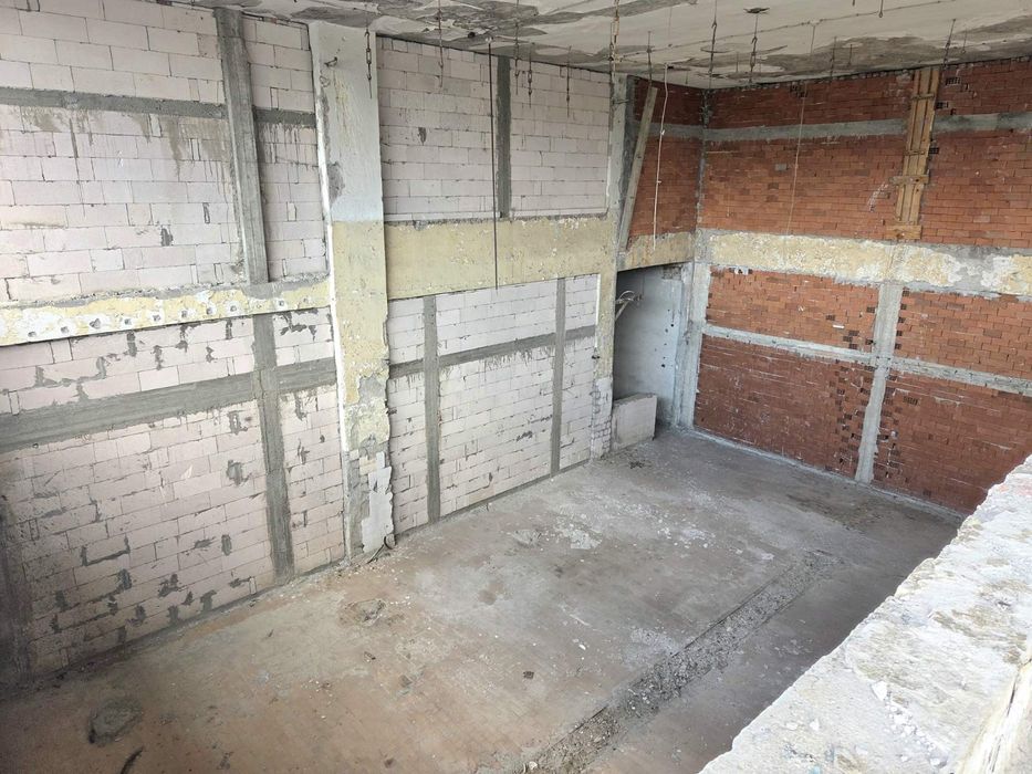 Продава се Промишлена сграда в Кюстендил, Върташево - 300 кв.м за 500 €/кв.м - Снимка #1