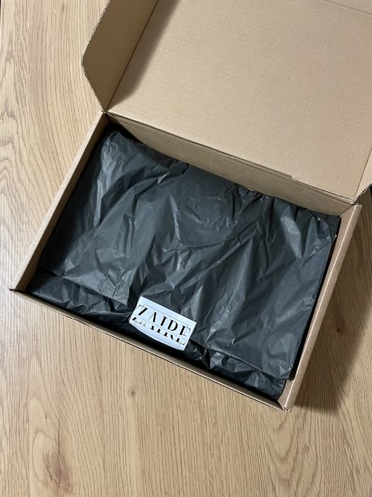 Halat dama din satin cu pene