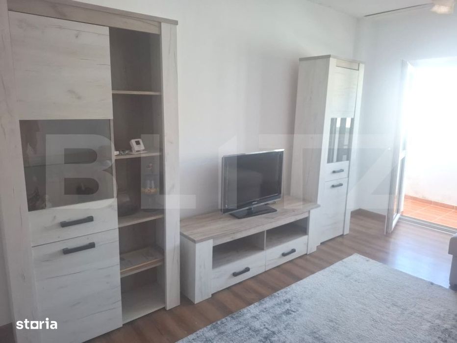 Apartament 3 camere, 73 mp, zona Micro 11 — fotografia 1