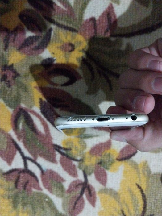 Iphone  6       . .