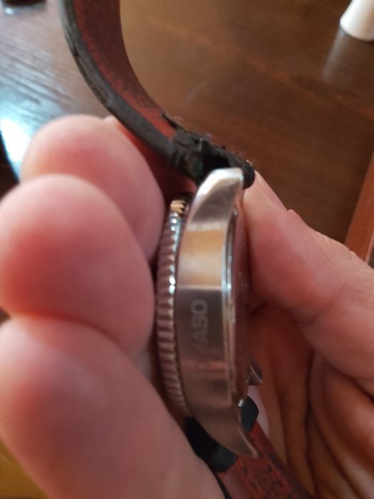 Часовник De tomazo