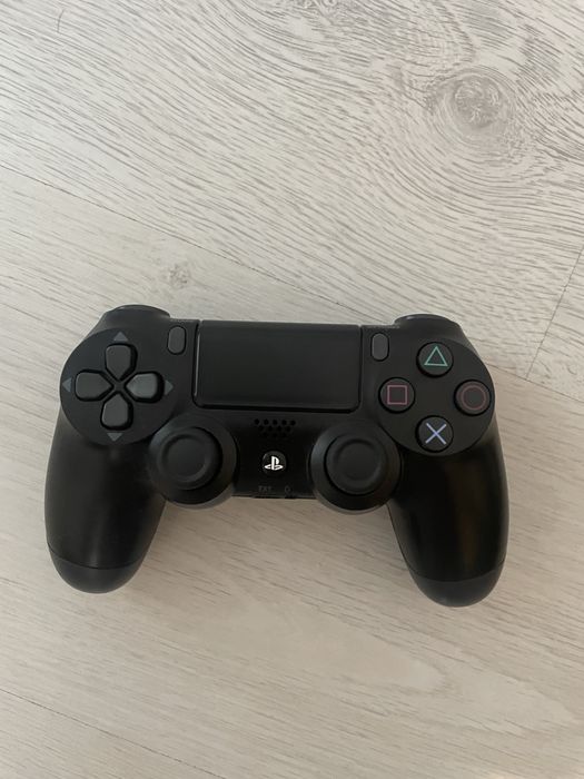 Vand Ps4 slim 1TB