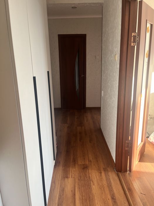 Продам 3 комн. квартиру на 9 мкр