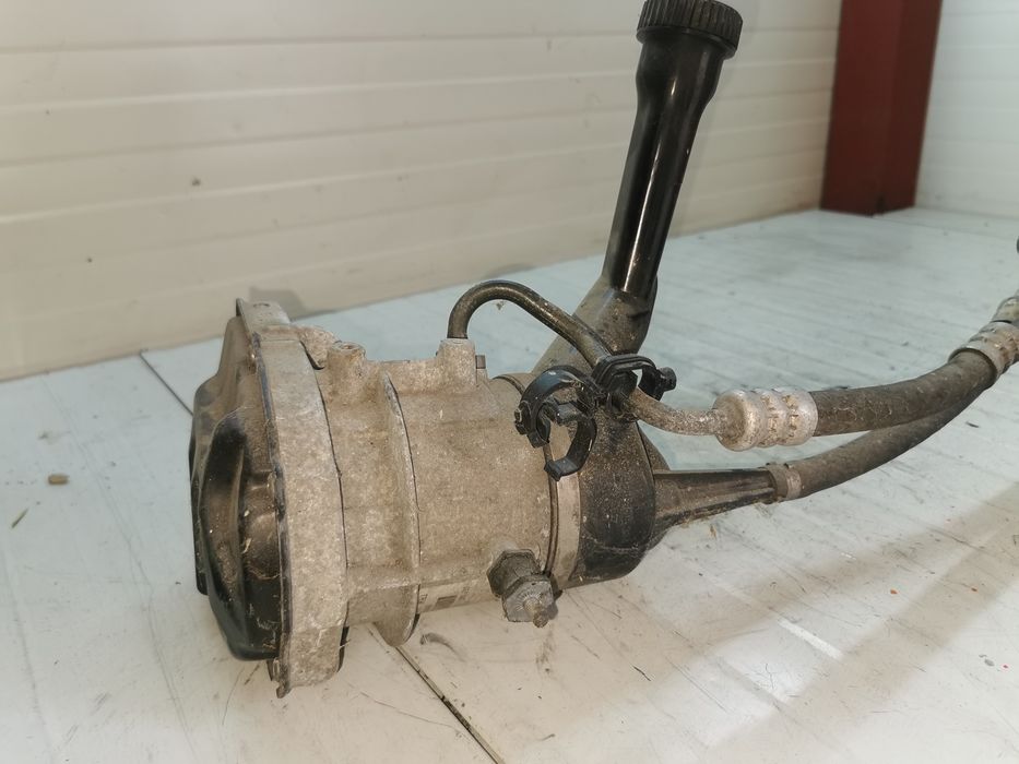 Pompa servo direcție peugeot 308 1.6hdi 250lei