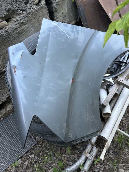 Крыло на тойота альфард