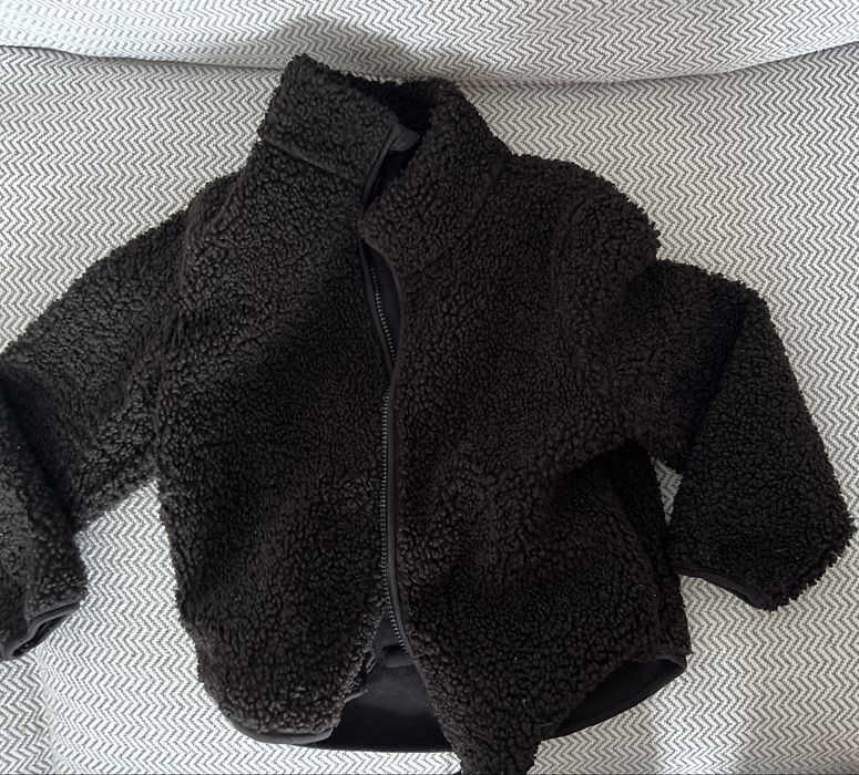 Jacheta  primavara antivant 122/128 H&M